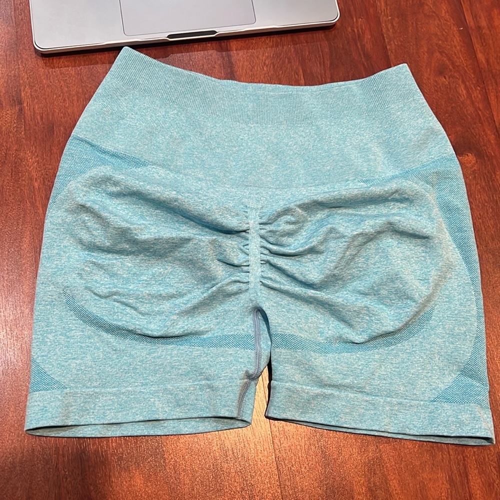 size large amazon light blue workout spandex - Picture 2 of 3